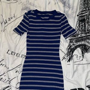 H&M STRIPED BODYCON DRESS. 💙🌸